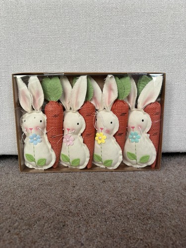 Maxx easter bunting - tk,
